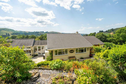 3.5 acres of House with Land for sale in Banwy