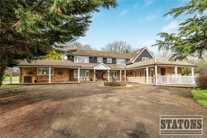 2 acres of Land for sale in North Mymms