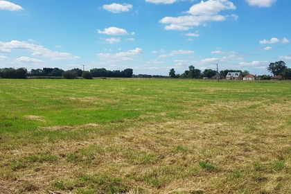 4 acres of Agricultural Land for sale in Newborough