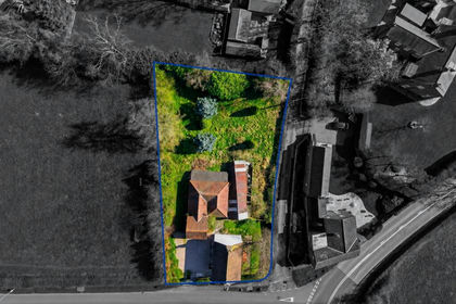 Farmhouse for sale in Oxton
