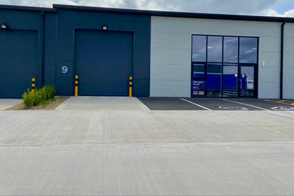 Workshop for sale in Burnley