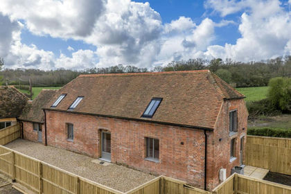 Barn Conversion for sale in Kintbury