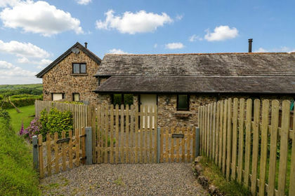 Barn Conversion for sale in Hartland