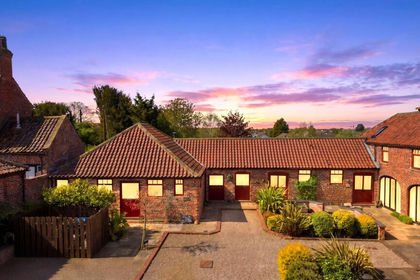 Barn Conversion for sale in Thorpe Willoughby