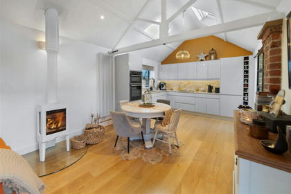Barn Conversion for sale in Catton