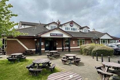 Pub for sale in Tynemouth