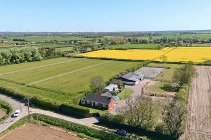 8 acres of House with Land for sale in Halton Holegate