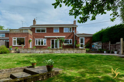 1 acre of Equestrian property for sale in Rock