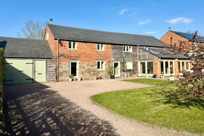 Land for sale in Madley