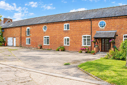 1.3 acres of Barn Conversion for sale in Whitchurch Rural