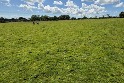 11.3 acres of Vacant Land for sale in Llanystumdwy