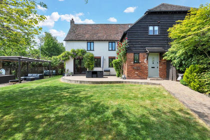 Barn Conversion for sale in Bassingbourn cum Kneesworth
