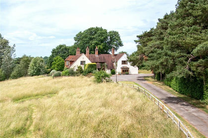 3.8 acres of House with Land for sale in Gillingham