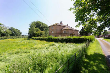 1 acre of Farmhouse for sale in Kirby Hall