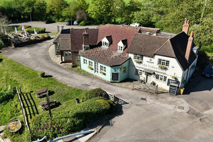 Pub for sale in Shabbington