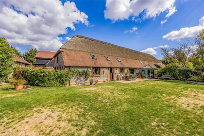 Barn Conversion for sale in Lavant