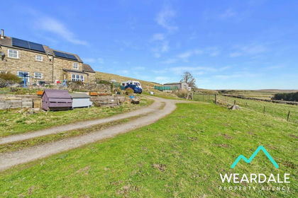 10 acres of Cottage for sale in Stanhope