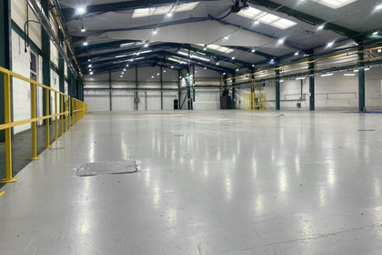 Warehouse for sale in Halesowen