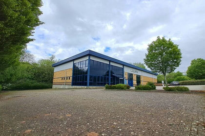 Warehouse for sale in Daventry