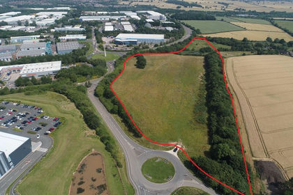 18.5 acres of Development Land for sale in Hollinswood and Randlay