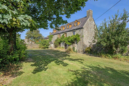 1 acre of House with Land for sale in Laleston