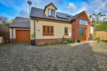 Land for sale in Cam