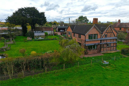 10 acres of House with Land for sale in Pendock