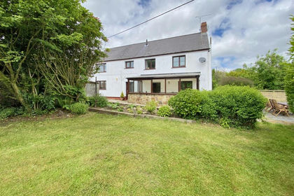 5.5 acres of Agricultural Land for sale in Amroth