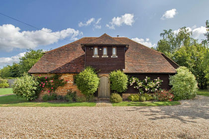 Land for sale in Marden