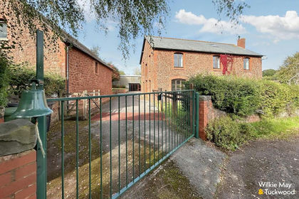 1 acre of House with Land for sale in Crowcombe
