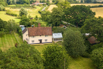 1 acre of Farmhouse for sale in Dallinghoo