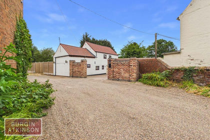 Barn Conversion for sale in East Markham