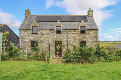 2 acres of House with Land for sale in Caithness, Sutherland and Easter Ross
