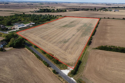 11 acres of Arable Land for sale in Louth