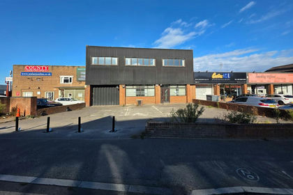 Warehouse for sale in Chingford and Woodford Green