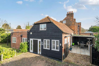 Barn Conversion for sale in Wexham Court