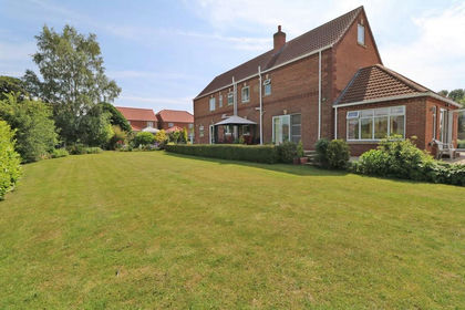 1 acre of House with Land for sale in Epworth