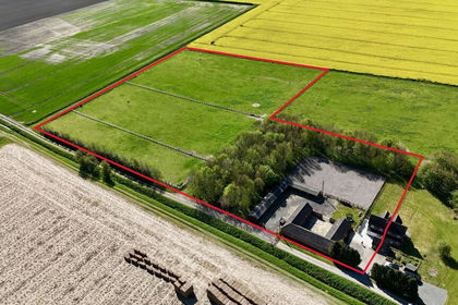 7 acres of Equestrian property for sale in Roxby cum Risby
