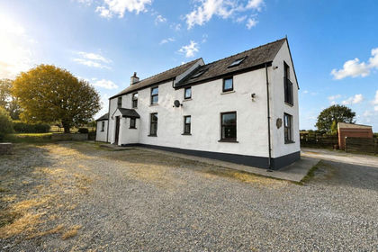 23 acres of House with Land for sale in Martletwy