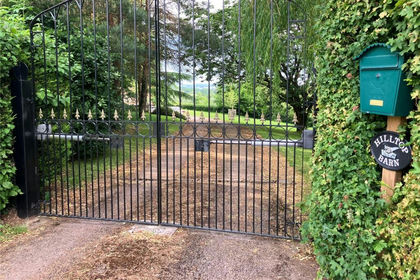 1.1 acres of Barn Conversion for sale in Linton (Penyard Ward)