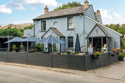 Pub for sale in Lambourn