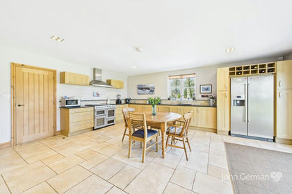 2 acres of Country Home for sale in Barton Blount
