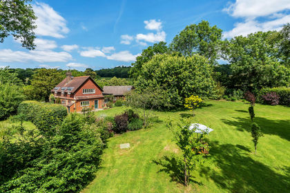 1.1 acres of Farmhouse for sale in Limpsfield