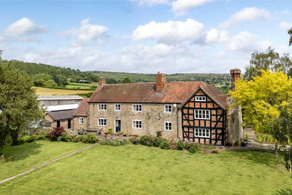 33.1 acres of Farmhouse for sale in Nash