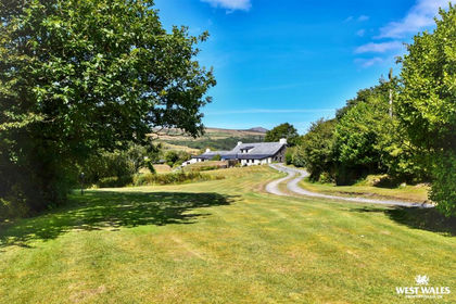 1.6 acres of House with Land for sale in Newport