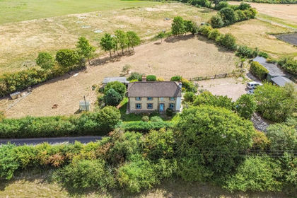 7.3 acres of Agricultural Land for sale in Chelsham and Farleigh