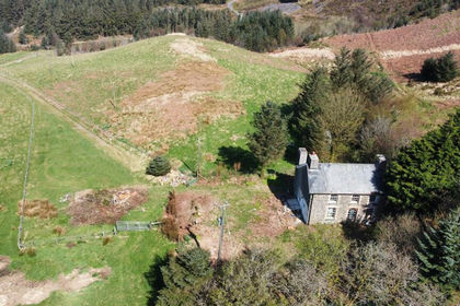 21.5 acres of Smallholding for sale in Trefeurig