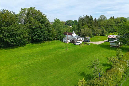 4 acres of Cottage for sale in Leintwardine