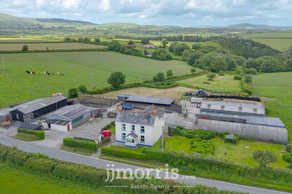 3 acres of Smallholding for sale in Maenclochog