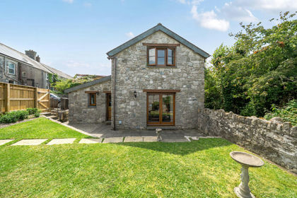 Barn Conversion for sale in St. Dennis